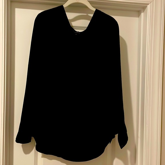 Banana Republic Navy Blouse - Picture 1 of 1